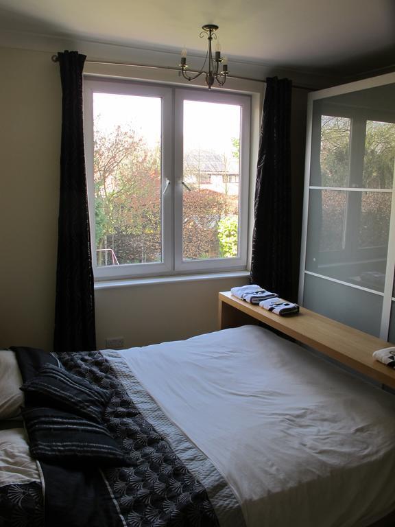 Westmorland - 4 Bedroom House - Free Parking For Up To 7 Cars - Walking Distance To Qmc And University - Ideal For Contractors And Large Groups นอตติงแฮม ภายนอก รูปภาพ