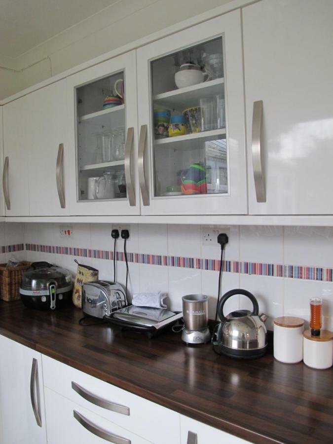 Westmorland - 4 Bedroom House - Free Parking For Up To 7 Cars - Walking Distance To Qmc And University - Ideal For Contractors And Large Groups นอตติงแฮม ภายนอก รูปภาพ